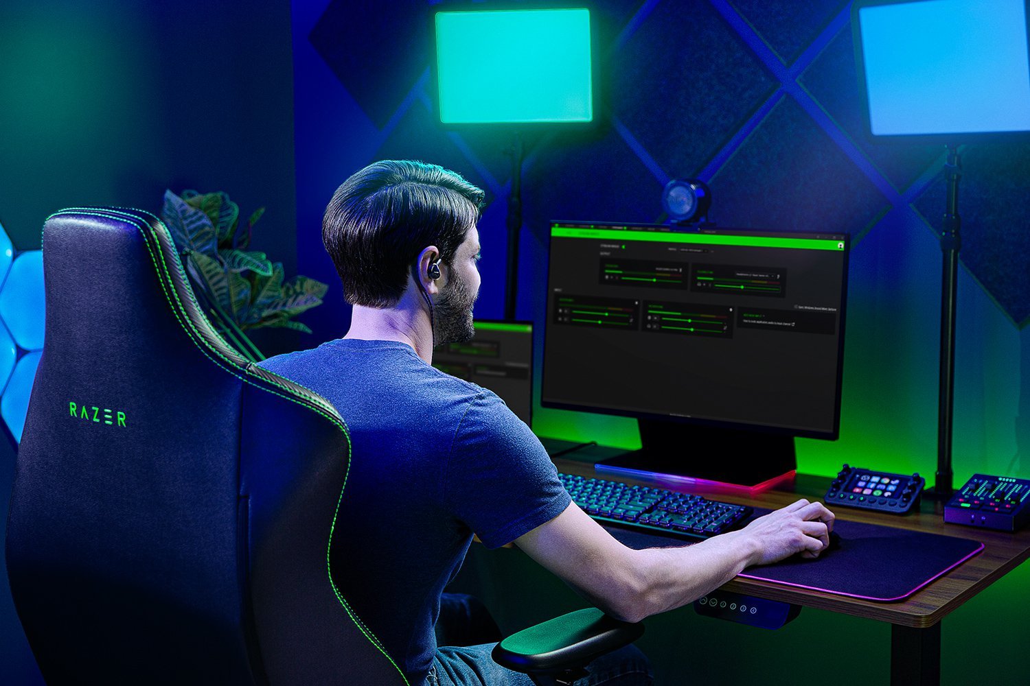 Razer Moray Kulak İçi Monitör Kablolu Kulaklık